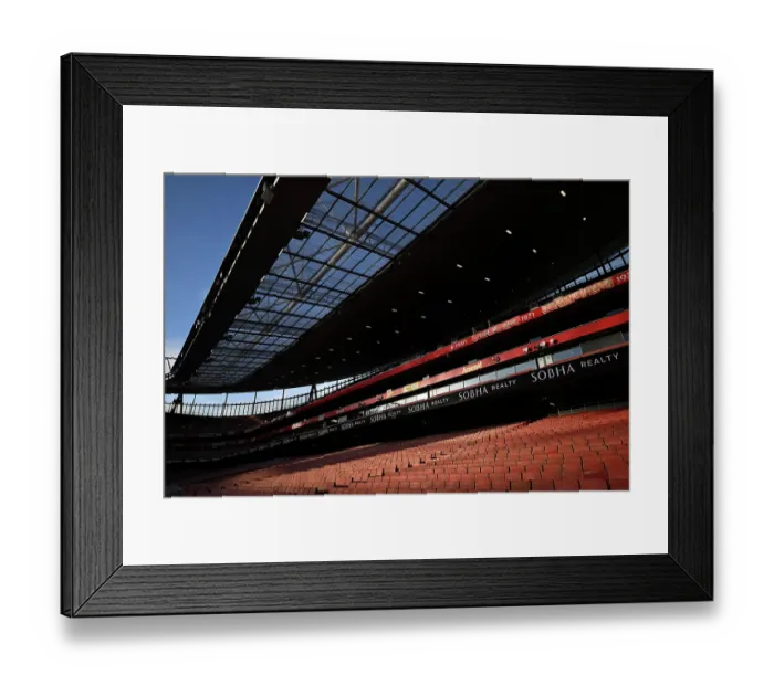 Framed Print : Arsenal v Chelsea FC - Barclays Women's Super League Arsenal v Chelsea FC - Barclays Women's Super League