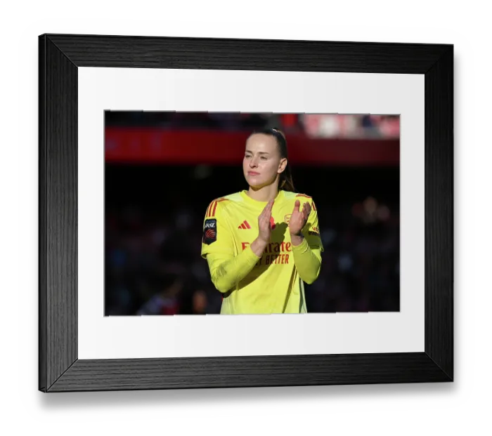 Framed Print : Arsenal v Chelsea FC - Barclays Women's Super League Arsenal v Chelsea FC - Barclays Women's Super League Framed Print : Arsenal v Chelsea FC - Barclays Women's Super League Arsenal v Chelsea FC - Barclays Women's Super League