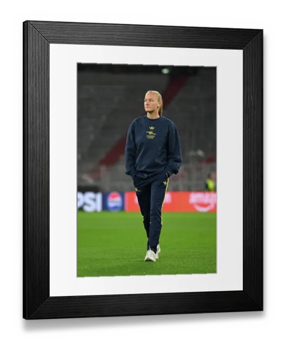 Framed Print : FC Bayern Munchen v Arsenal FC - UEFA Women's Champions League 2025 / 26 League Phase MD3 FC Bayern München v Arsenal FC - UEFA Women's Champions League 2025 / 26 League