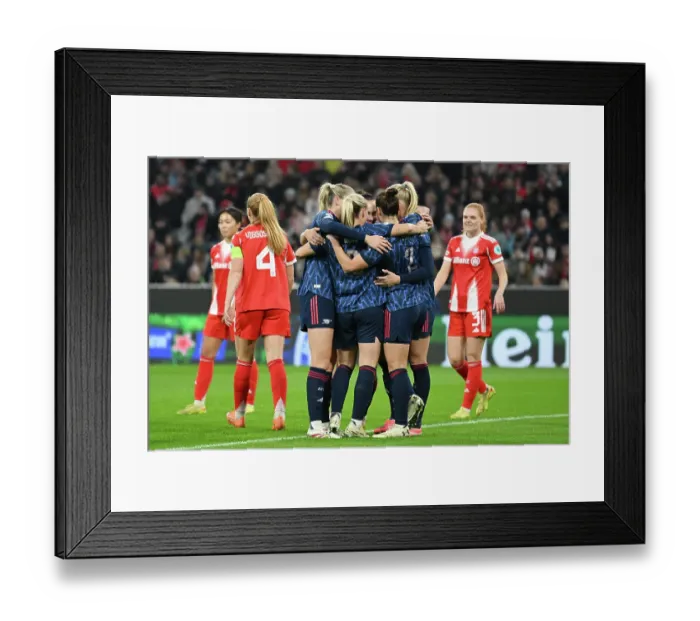 Framed Print : FC Bayern Munchen v Arsenal FC - UEFA Women's Champions League 2025 / 26 League Phase MD3 FC Bayern München v Arsenal FC - UEFA Women's Champions League 2025 / 26 League
