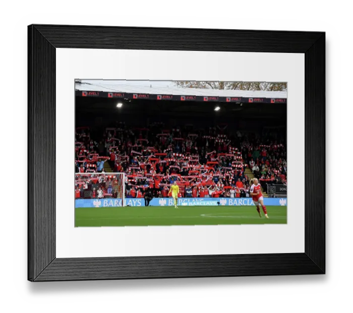 Framed Print : Tottenham Hotspur v Arsenal - Barclays Women's Super League Tottenham Hotspur v Arsenal - Barclays Women's Super League