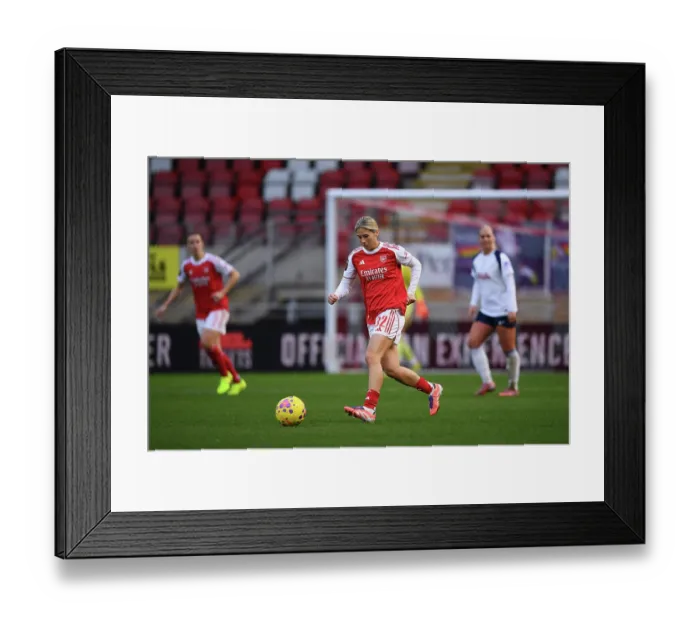 Framed Print : Tottenham Hotspur v Arsenal - Barclays Women's Super League Tottenham Hotspur v Arsenal - Barclays Women's Super League