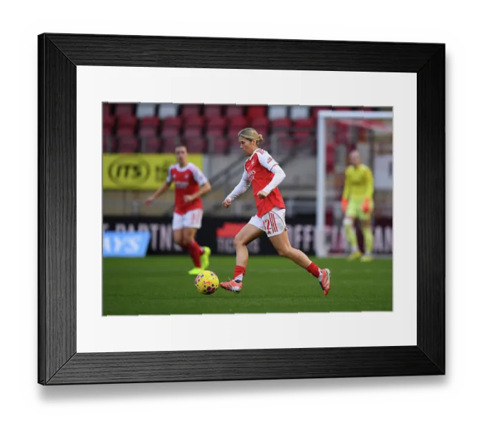 Framed Print : Tottenham Hotspur v Arsenal - Barclays Women's Super League Tottenham Hotspur v Arsenal - Barclays Women's Super League