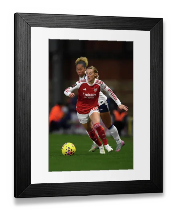 Framed Print : Tottenham Hotspur v Arsenal - Barclays Women's Super League Tottenham Hotspur v Arsenal - Barclays Women's Super League