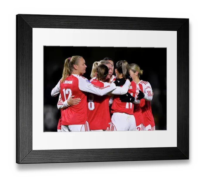 Framed Print : Arsenal FC v Real Madrid CF - UEFA Women's Champions League 2025 / 26 League Phase MD4 Arsenal FC v Real Madrid CF - UEFA Women's Champions League 2025 / 26 League Phase MD4