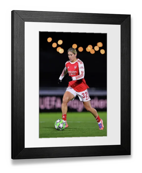 Framed Print : Arsenal FC v Real Madrid CF - UEFA Women's Champions League 2025 / 26 League Phase MD4 Arsenal FC v Real Madrid CF - UEFA Women's Champions League 2025 / 26 League Phase MD4