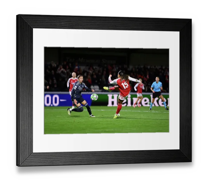 Framed Print : Arsenal FC v Real Madrid CF - UEFA Women's Champions League 2025 / 26 League Phase MD4 Arsenal FC v Real Madrid CF - UEFA Women's Champions League 2025 / 26 League Phase MD4
