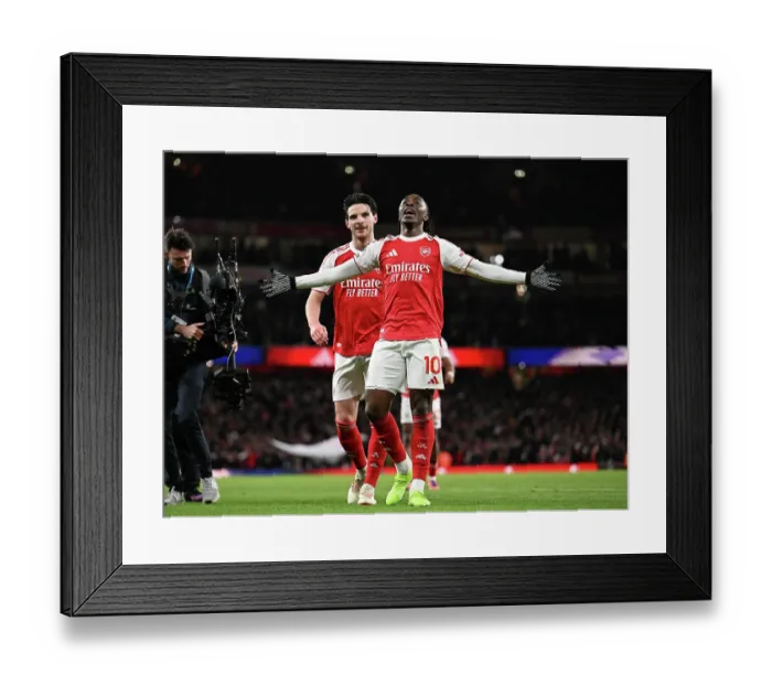 Framed Print : Arsenal v Tottenham Hotspur - Premier League Framed Print : Arsenal v Tottenham Hotspur - Premier League