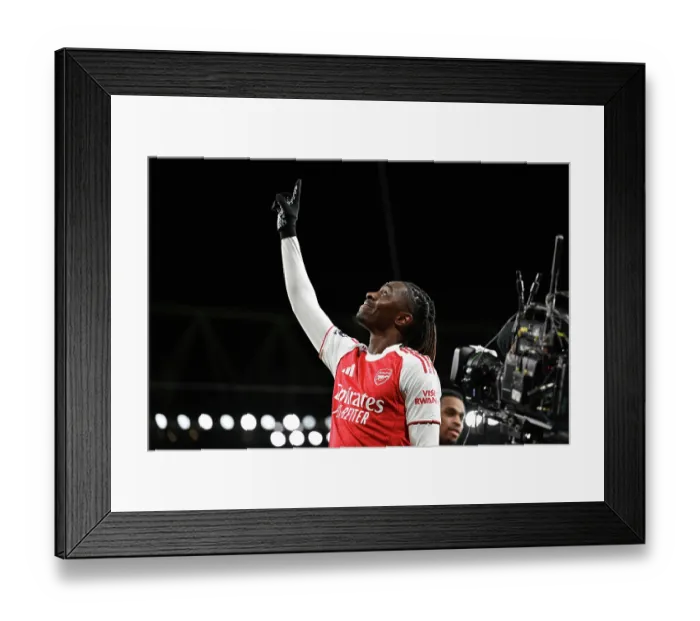 Framed Print : Arsenal v Tottenham Hotspur - Premier League