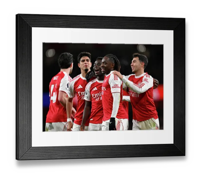 Framed Print : Arsenal v Tottenham Hotspur - Premier League