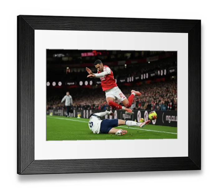 Framed Print : Arsenal v Tottenham Hotspur - Premier League