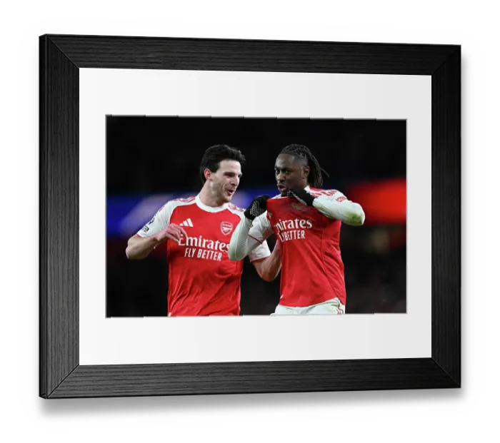 Framed Print : Arsenal v Tottenham Hotspur - Premier League Framed Print : Arsenal v Tottenham Hotspur - Premier League