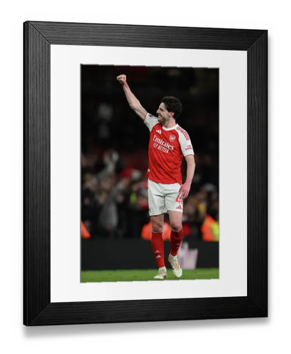 Framed Print : Arsenal v Tottenham Hotspur - Premier League