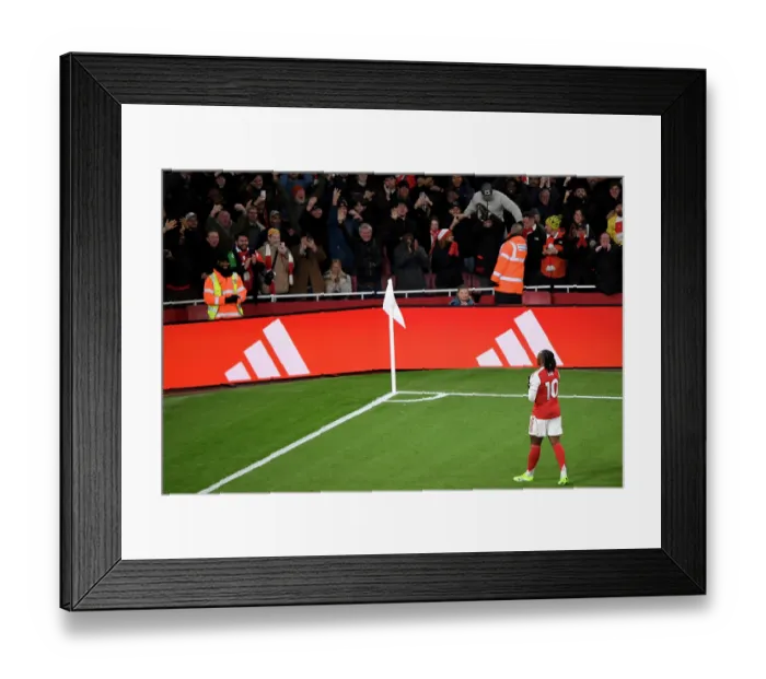 Framed Print : Arsenal v Tottenham Hotspur - Premier League Framed Print : Arsenal v Tottenham Hotspur - Premier League