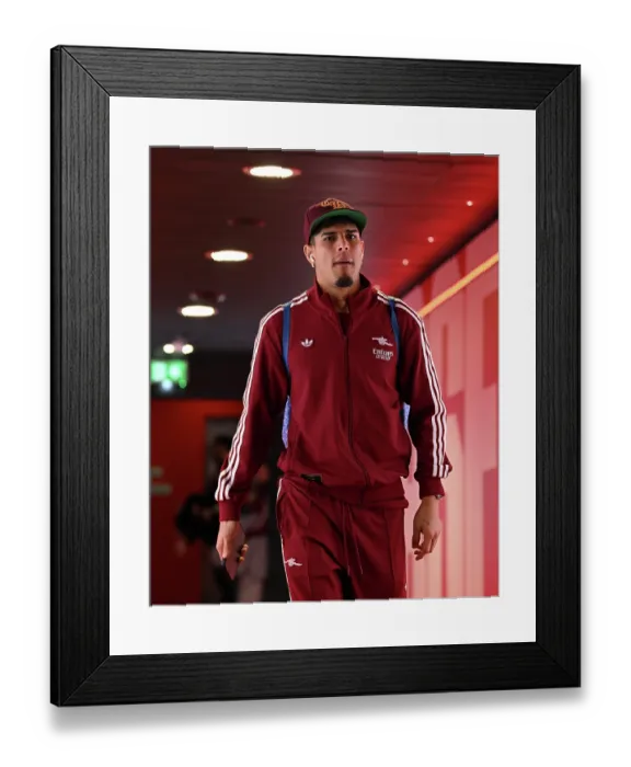Framed Print : Arsenal v Tottenham Hotspur - Premier League