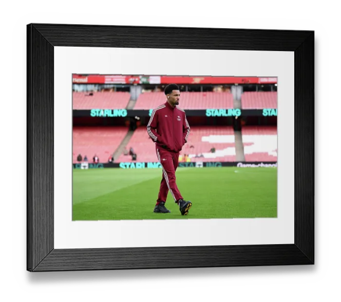 Framed Print : Arsenal v Tottenham Hotspur - Premier League