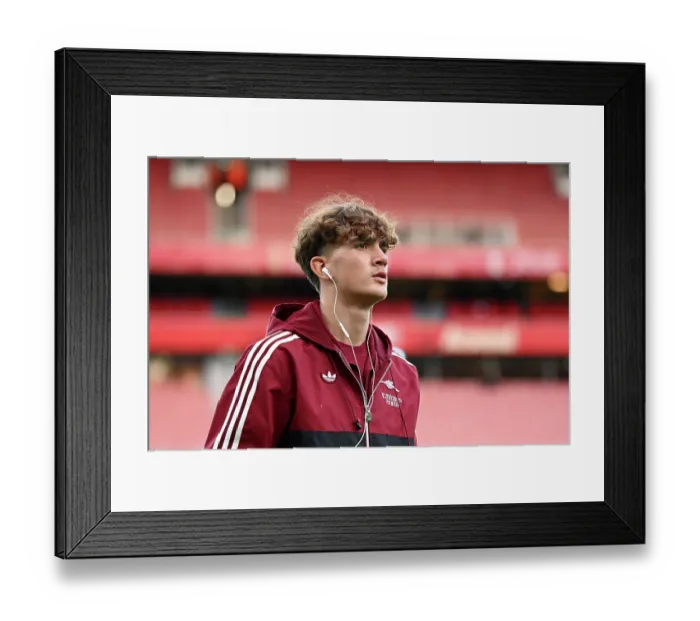 Framed Print : Arsenal v Tottenham Hotspur - Premier League Framed Print : Arsenal v Tottenham Hotspur - Premier League