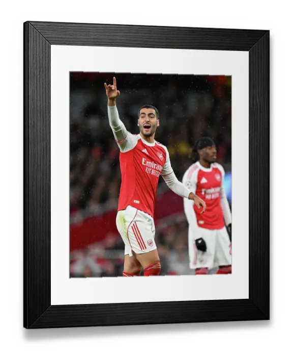Framed Print : Arsenal FC v FC Bayern Munchen - UEFA Champions League 2025 / 26 League Phase MD5 Arsenal FC v FC Bayern München - UEFA Champions League 2025 / 26 League Phase MD5