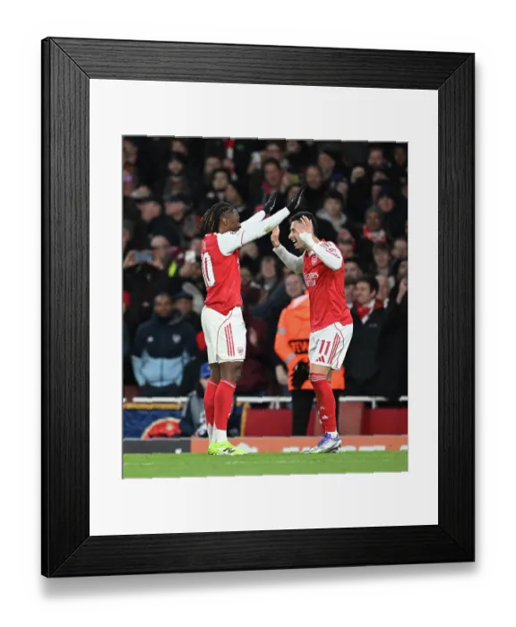 Framed Print : Arsenal FC v FC Bayern Munchen - UEFA Champions League 2025 / 26 League Phase MD5 Arsenal FC v FC Bayern München - UEFA Champions League 2025 / 26 League Phase MD5