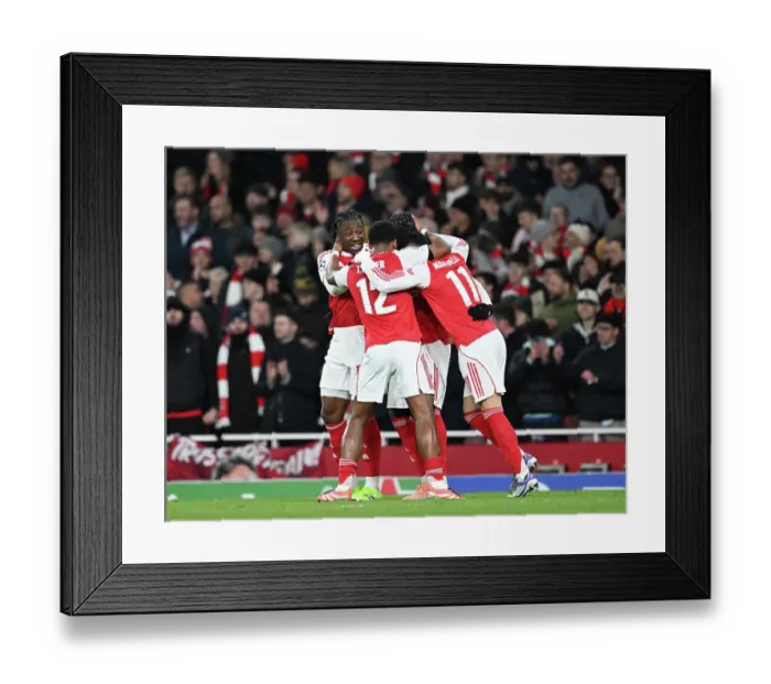 Framed Print : Arsenal FC v FC Bayern Munchen - UEFA Champions League 2025 / 26 League Phase MD5 Arsenal FC v FC Bayern München - UEFA Champions League 2025 / 26 League Phase MD5