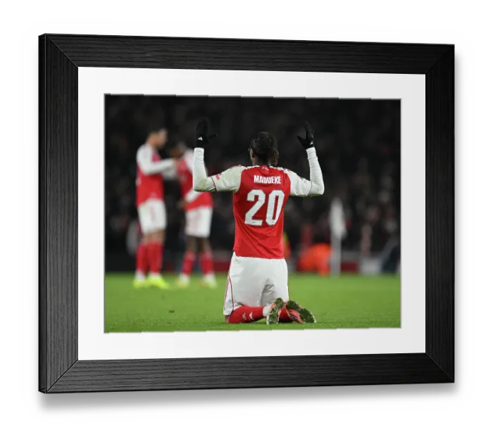 Framed Print : Arsenal FC v FC Bayern Munchen - UEFA Champions League 2025 / 26 League Phase MD5 Arsenal FC v FC Bayern München - UEFA Champions League 2025 / 26 League Phase MD5