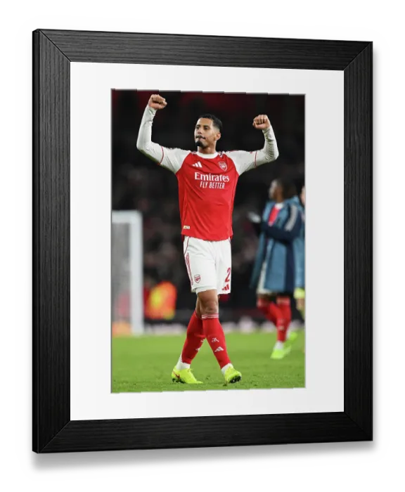 Framed Print : Arsenal FC v FC Bayern München - UEFA Champions League 2025 / 26 League Phase MD5