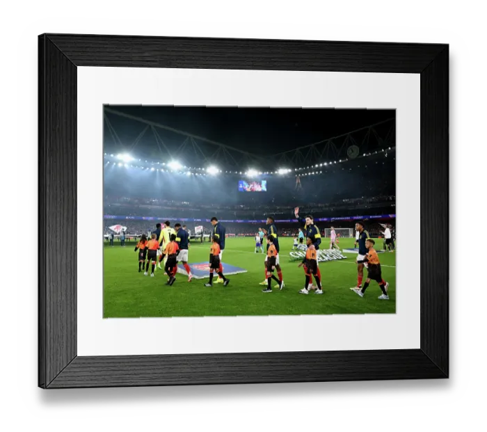 Framed Print : Arsenal FC v FC Bayern Munchen - UEFA Champions League 2025 / 26 League Phase MD5 Arsenal FC v FC Bayern München - UEFA Champions League 2025 / 26 League Phase MD5