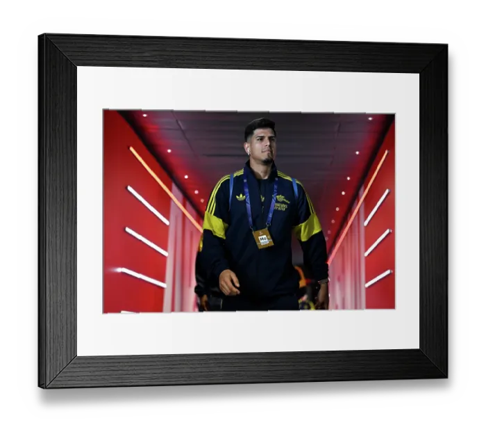 Framed Print : Arsenal FC v FC Bayern München - UEFA Champions League 2025 / 26 League Phase MD5