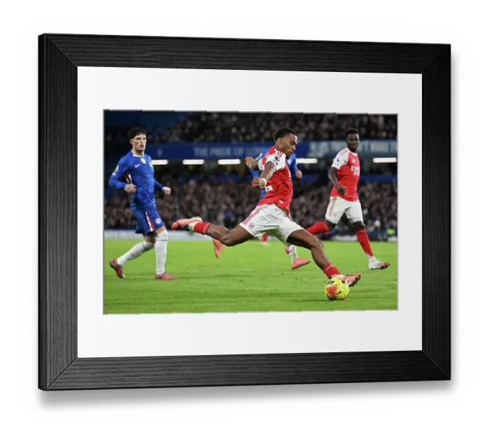 Framed Print : Chelsea v Arsenal - Premier League