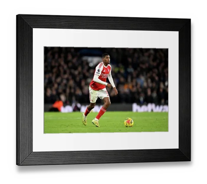 Framed Print : Chelsea v Arsenal - Premier League