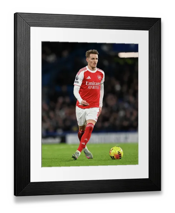 Framed Print : Chelsea v Arsenal - Premier League Framed Print : Chelsea v Arsenal - Premier League