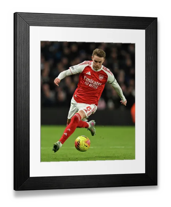Framed Print : Chelsea v Arsenal - Premier League Framed Print : Chelsea v Arsenal - Premier League