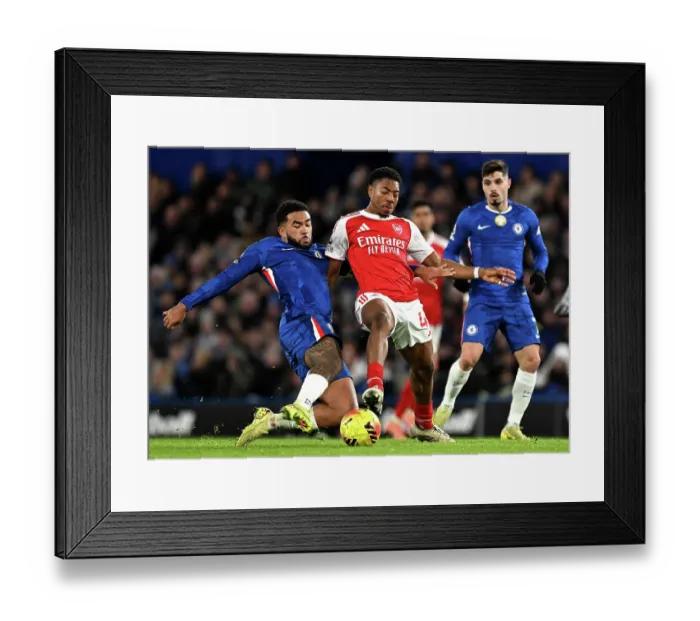 Framed Print : Chelsea v Arsenal - Premier League Framed Print : Chelsea v Arsenal - Premier League