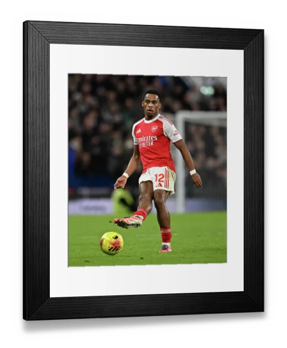 Framed Print : Chelsea v Arsenal - Premier League