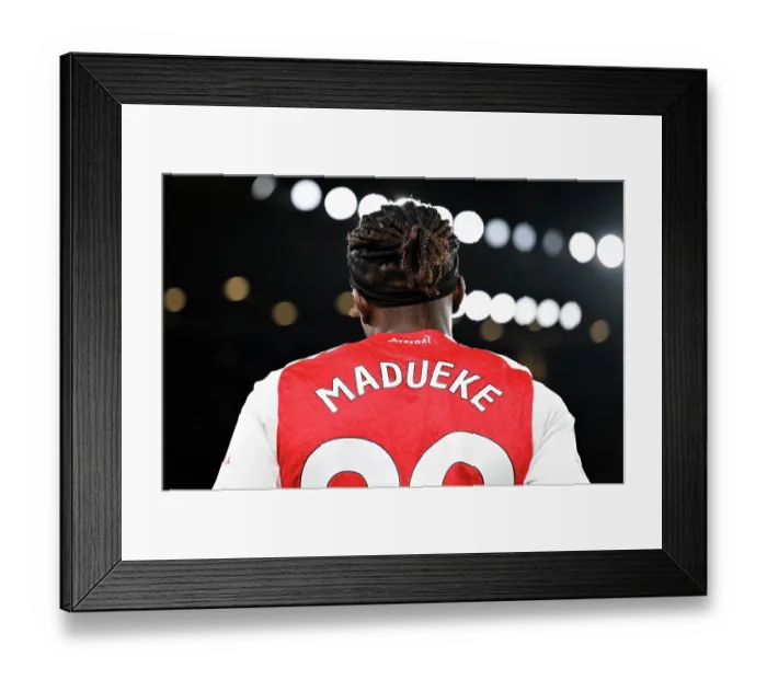 Framed Print : Arsenal v Brentford - Premier League Framed Print : Arsenal v Brentford - Premier League