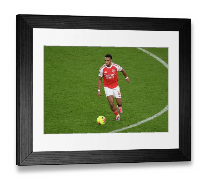 Framed Print : Arsenal v Brentford - Premier League