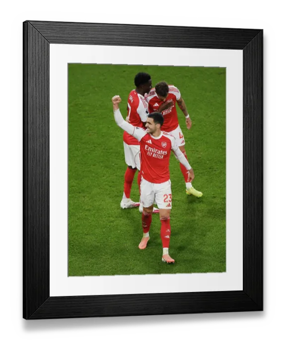 Framed Print : Arsenal v Brentford - Premier League