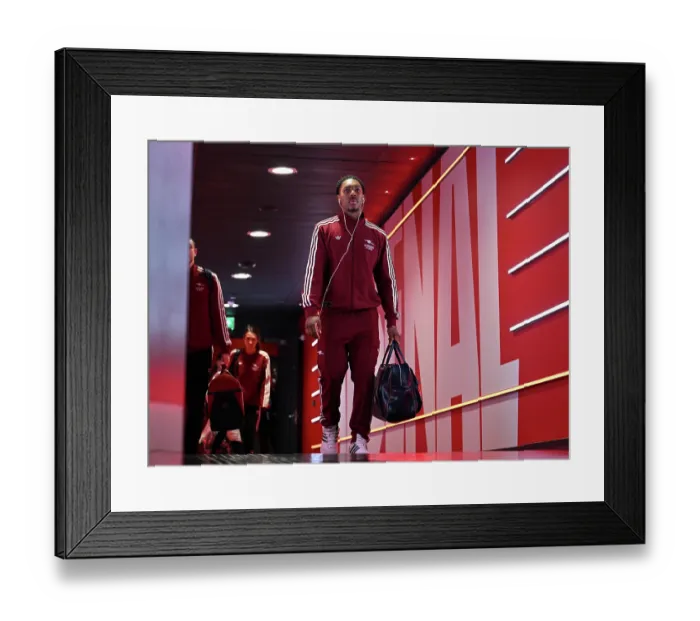 Framed Print : Arsenal v Brentford - Premier League