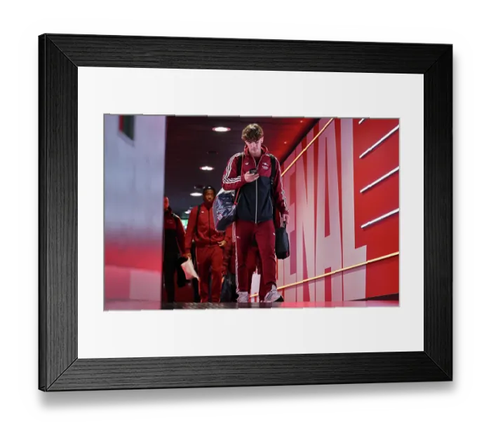Framed Print : Arsenal v Brentford - Premier League
