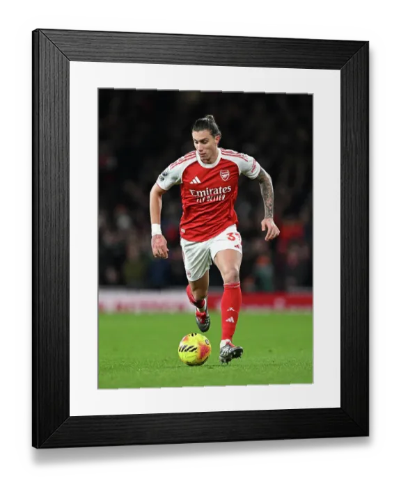 Framed Print : Arsenal v Brentford - Premier League Framed Print : Arsenal v Brentford - Premier League