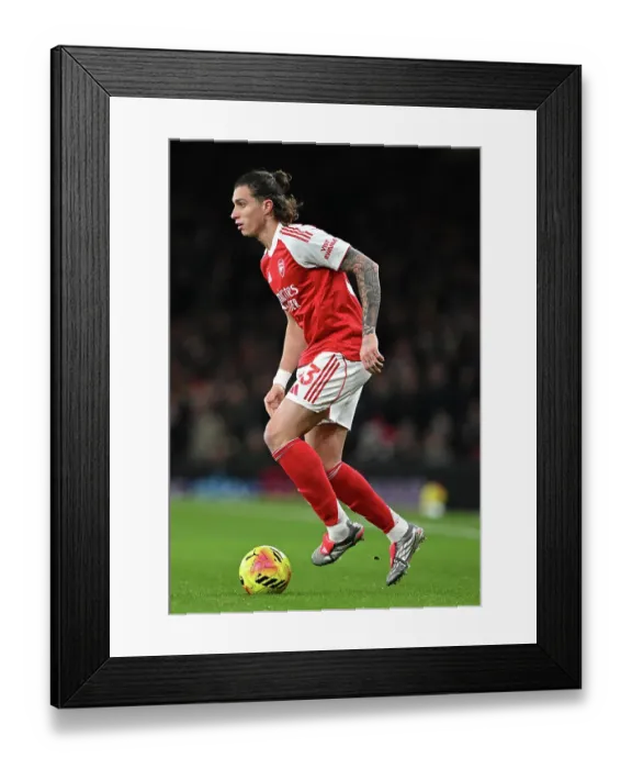Framed Print : Arsenal v Brentford - Premier League