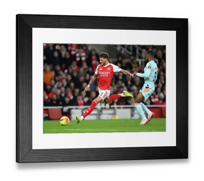 Framed Print : Arsenal v Brentford - Premier League