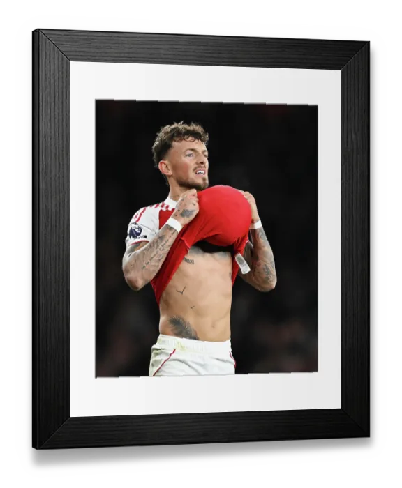 Framed Print : Arsenal v Brentford - Premier League