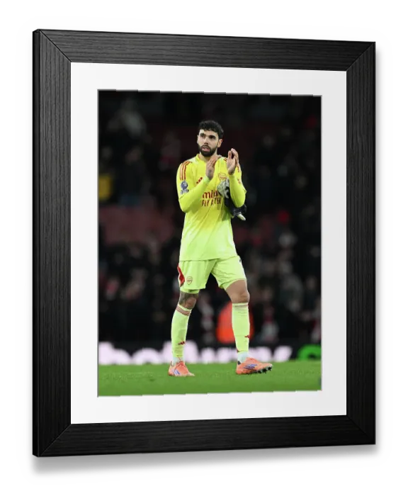 Framed Print : Arsenal v Brentford - Premier League