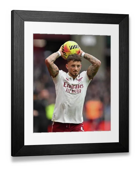 Framed Print : Aston Villa v Arsenal - Premier League
