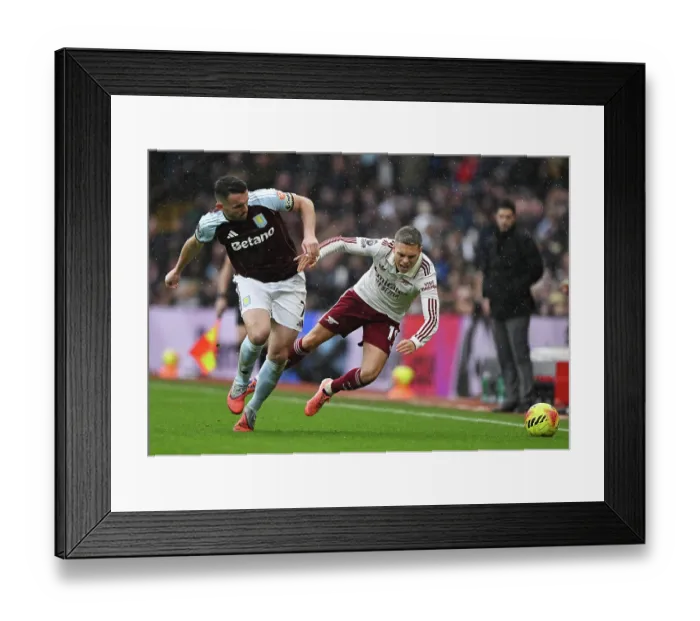 Framed Print : Aston Villa v Arsenal - Premier League