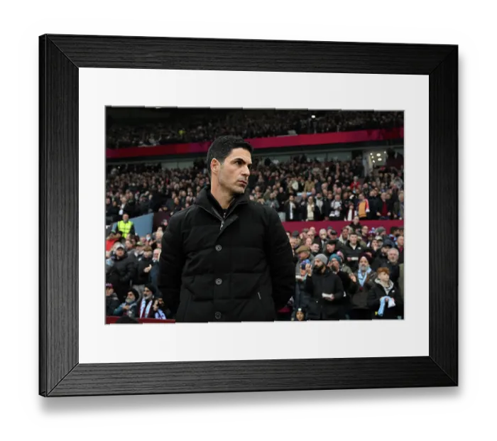 Framed Print : Aston Villa v Arsenal - Premier League Framed Print : Aston Villa v Arsenal - Premier League
