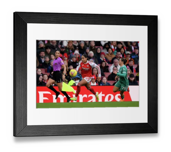 Framed Print : Arsenal v Liverpool - Barclays Women's Super League Arsenal v Liverpool - Barclays Women's Super League Framed Print : Arsenal v Liverpool - Barclays Women's Super League Arsenal v Liverpool - Barclays Women's Super League