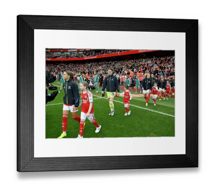 Framed Print : Arsenal v Liverpool - Barclays Women's Super League Arsenal v Liverpool - Barclays Women's Super League