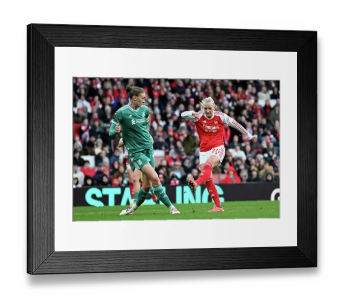Framed Print : Arsenal v Liverpool - Barclays Women's Super League Arsenal v Liverpool - Barclays Women's Super League Framed Print : Arsenal v Liverpool - Barclays Women's Super League Arsenal v Liverpool - Barclays Women's Super League